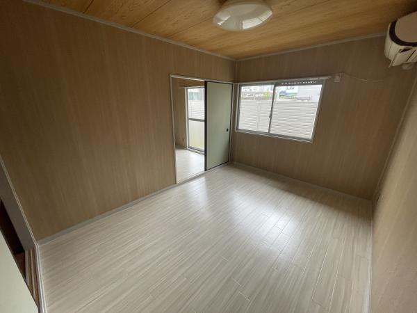 その他部屋・スペース　家族の会話が弾む開放的なLDK