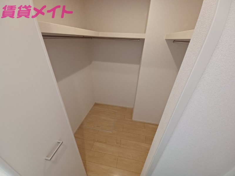 収納　反転タイプ参考写真