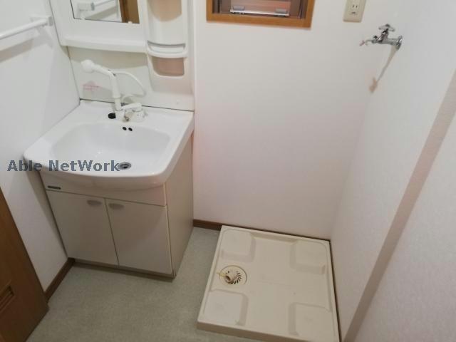 洗面設備　同型モデル