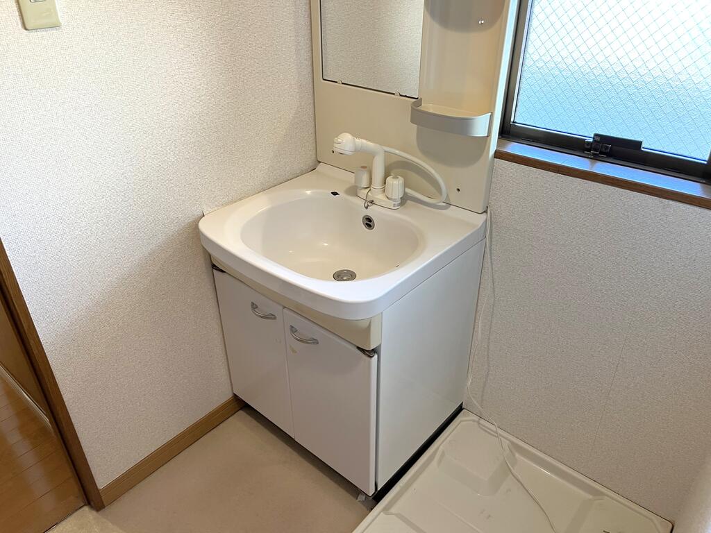 ロイヤル桑野の内装写真