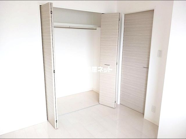 足利市新山町マンションの内装写真