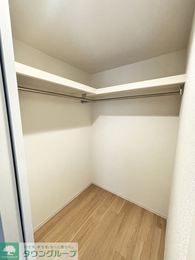セレニテ谷町四丁目アリエの内装写真