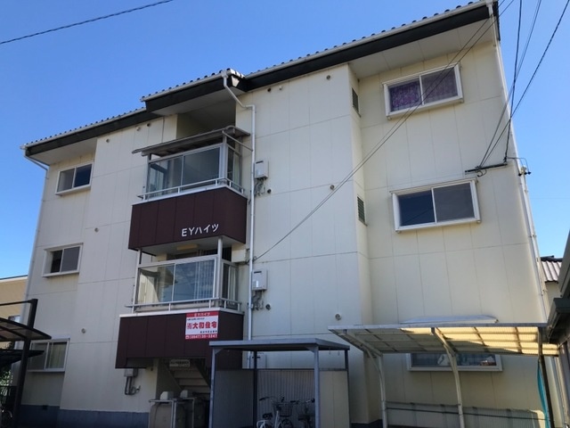EYハイツの外観写真