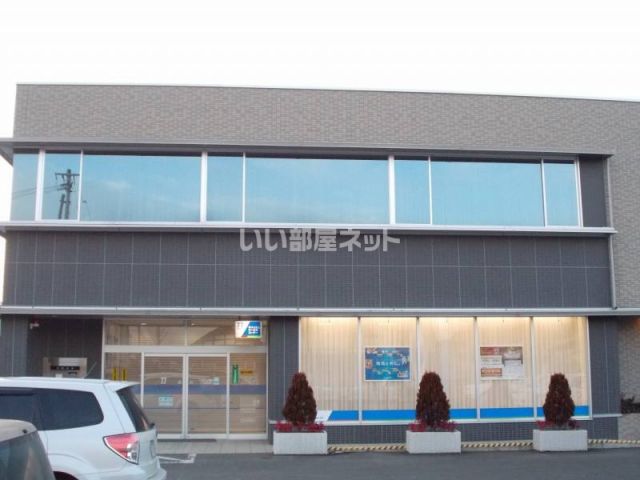 銀行　七十七銀行吉岡支店（銀行）まで853m