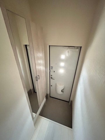 玄関　別号室の写真です。ご参考までに