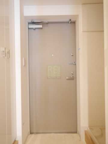玄関　ステラメゾン荻窪