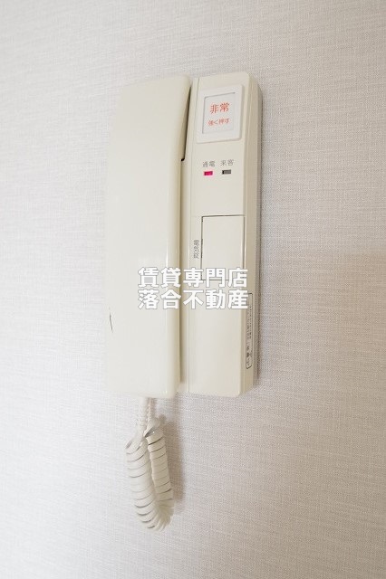 セキュリティ　インターホンあり