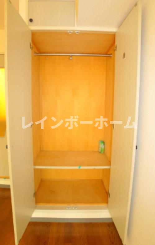 ＪＲ常磐線 松戸駅 徒歩12分 4階建 築36年の内装写真