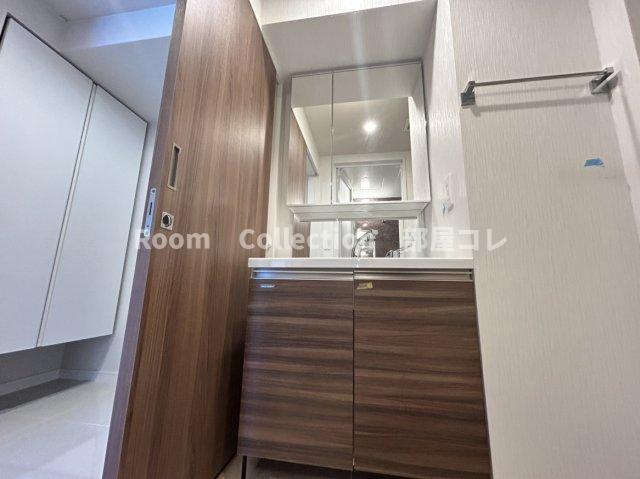 洗面設備　※同物件他部屋写真　反転・色違いの場合有　現状優先