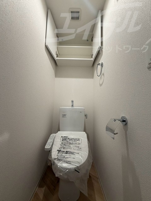 地下鉄長堀鶴見緑地線 蒲生四丁目駅 徒歩1分 10階建 築1年のトイレ写真