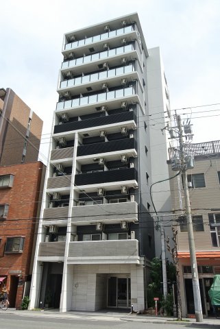 クリスタルグランツ難波WESTの外観写真