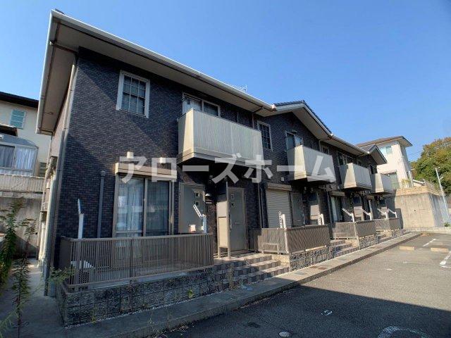 ＪＲ山陽本線 明石駅 バス乗車時間：20分 最寄りバス停で下車 徒歩6分 築18年