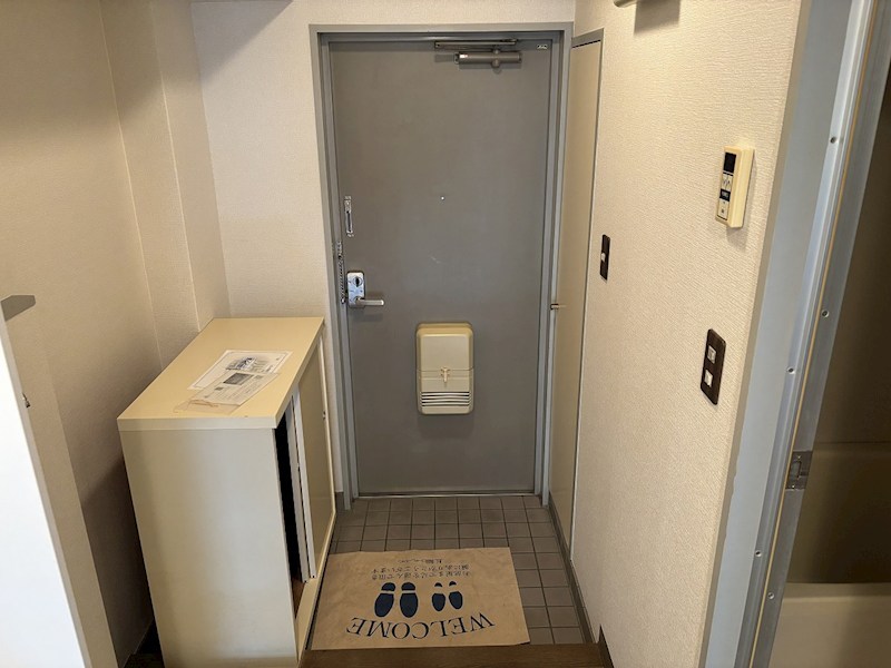 荒川マンションの玄関写真