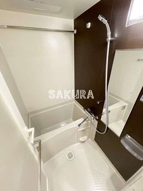 バス・シャワールーム　嬉しい浴室乾燥機付き♪