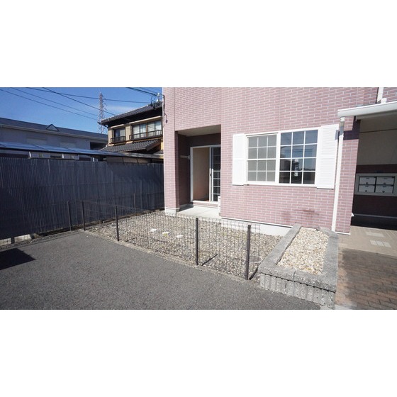 バルコニー　テラス