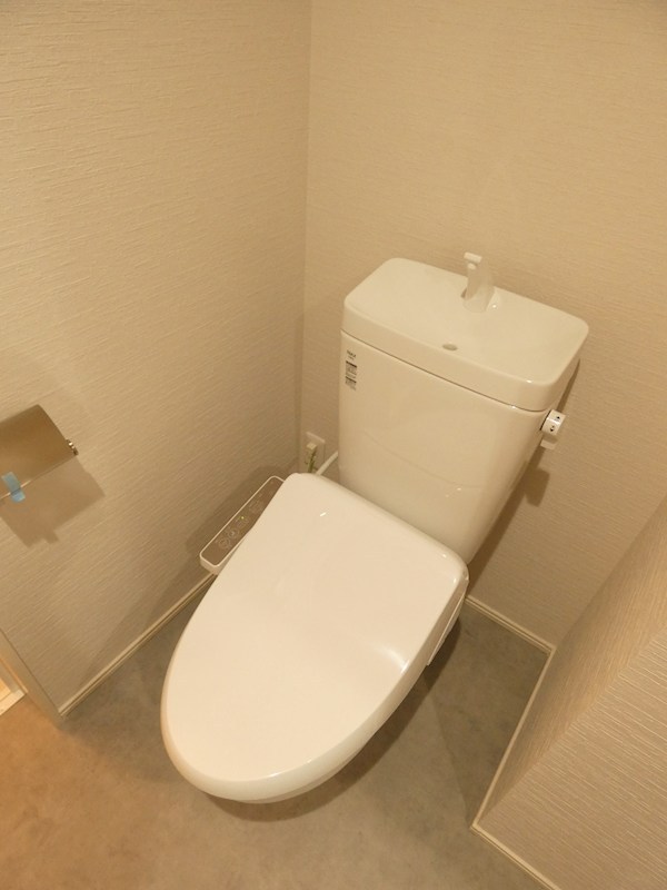 サンブリヤ西瑞江のトイレ写真