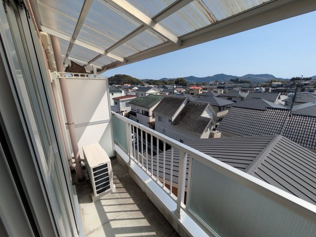 バルコニー　2025年4月撮影