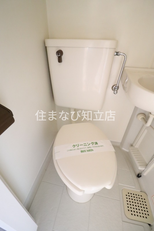 愛知環状鉄道 末野原駅 徒歩15分 2階建 築36年のトイレ写真