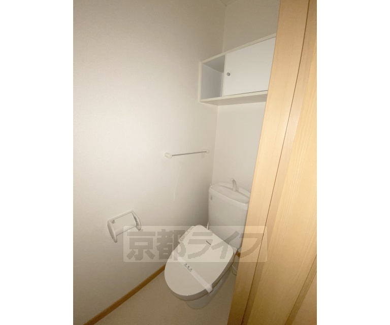 トイレ　洗浄機能付きトイレです。
