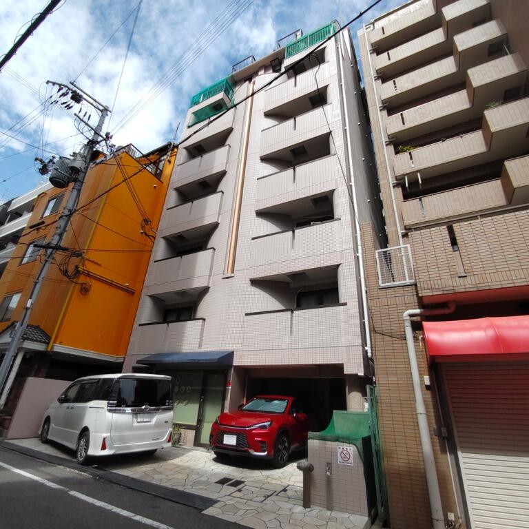 建物外観　駅近でとっても便利です