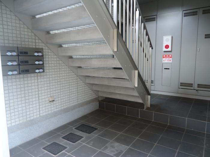 玄関　エントランス
