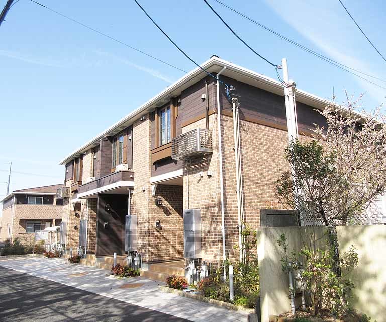 京阪石山坂本線 膳所本町駅 徒歩3分 2階建 築8年の外観写真