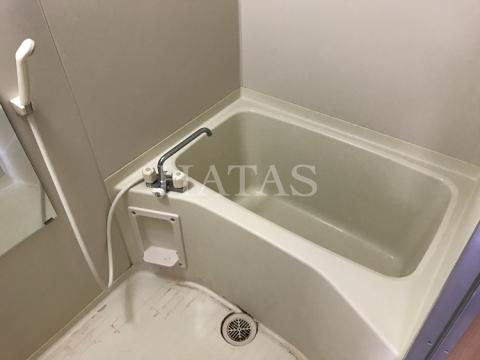 バス・シャワールーム　同物件別部屋です。
