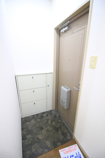メゾンプレジールの玄関写真
