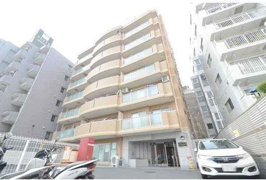 建物外観　オートロック完備