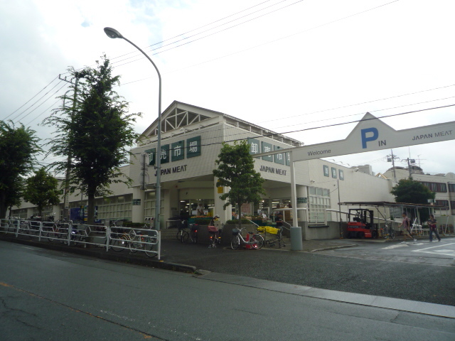スーパー　ジャパンミート卸売市場　東浦和店（スーパー）まで400m