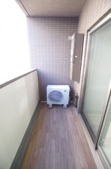 バルコニー　写真は同タイプ住居です。