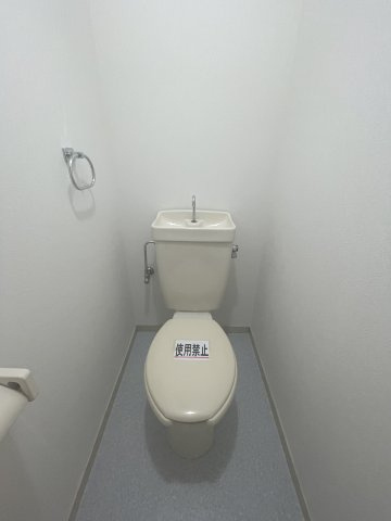 トイレ　コンパクトで使いやすいトイレです