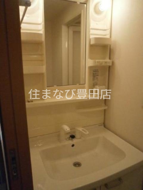 洗面設備　同型別部屋写真