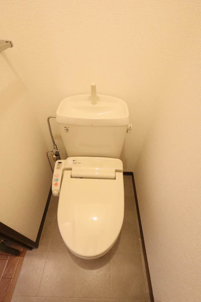 トイレ　トイレ