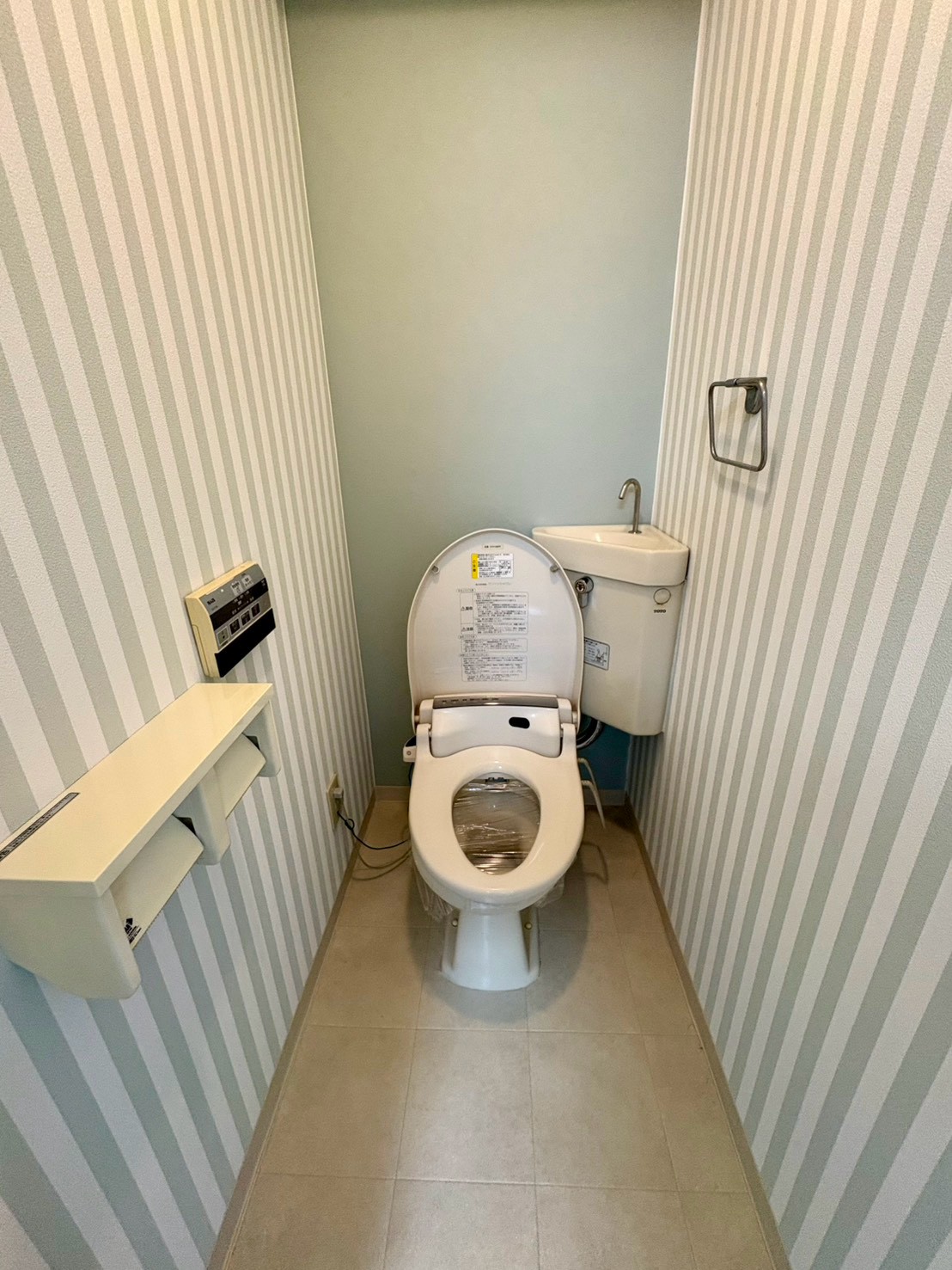 プチロイヤル谷町のトイレ写真