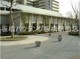 幼稚園・保育園　ひまわりキッズガーデン大原（幼稚園・保育園）まで412m