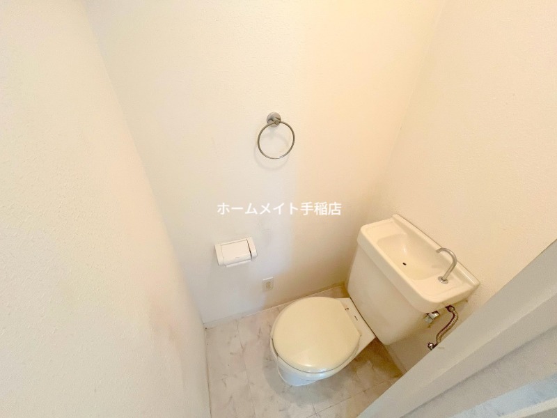 トイレ　ウォシュレット付き♪