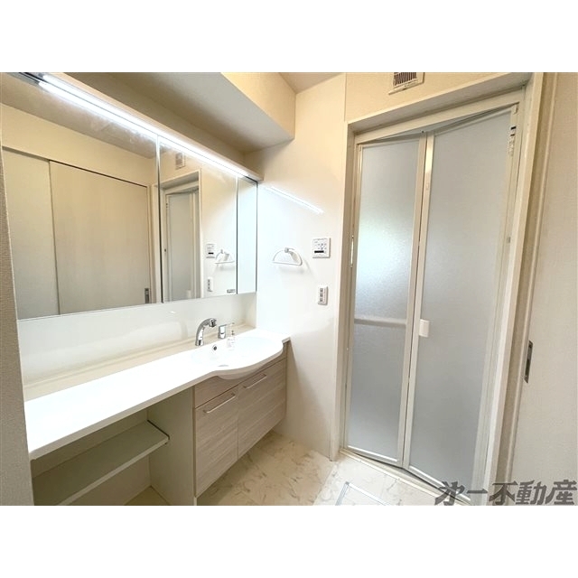 洗面設備　洗面台