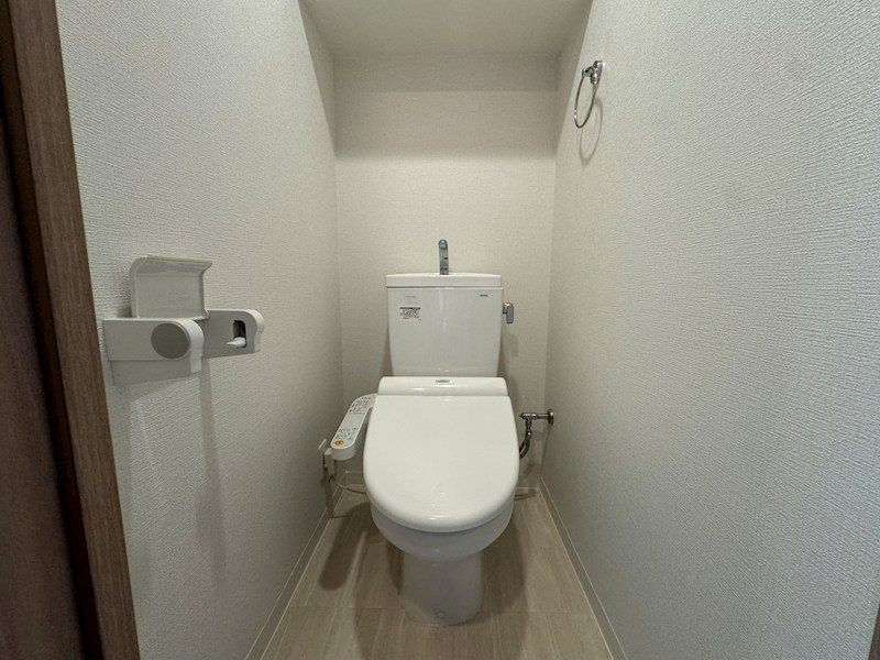 プレサンス三宮フラワーロードのトイレ写真