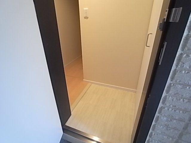 ラビエ岡本の玄関写真