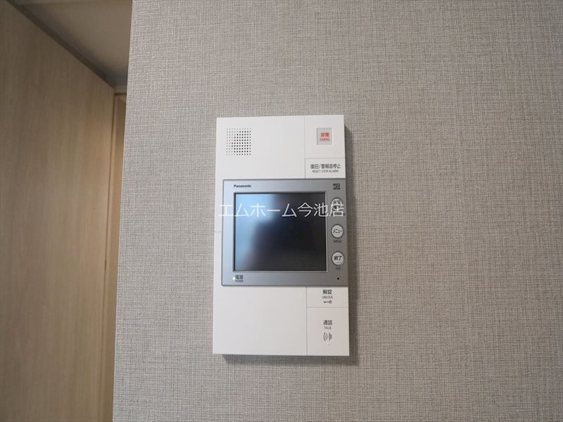 セキュリティ　TVモニター付インターホン