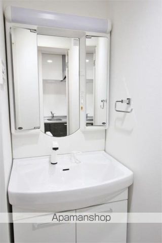 阪急京都線 大阪梅田駅 徒歩7分 8階建 築11年の内装写真