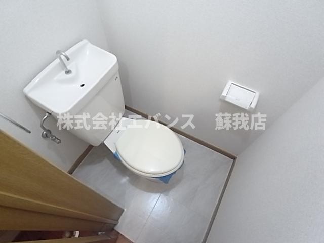 トイレ　トイレもきれいです