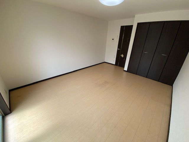 フジパレス城東諏訪VI番館の居間写真