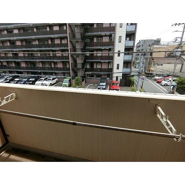 バルコニー　※同仕様写真含む
