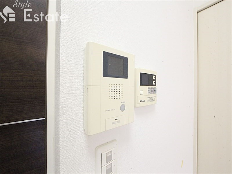 セキュリティ　モニター付きインターホン
