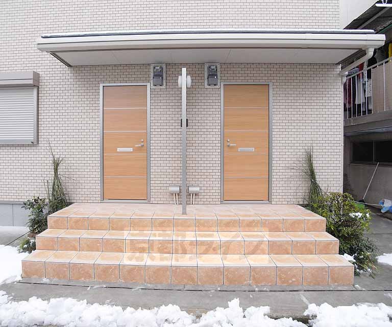 その他共有部分　建物入口です。