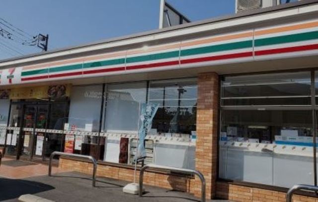 コンビニ　セブンイレブン葛飾東水元5丁目店（コンビニ）まで475m