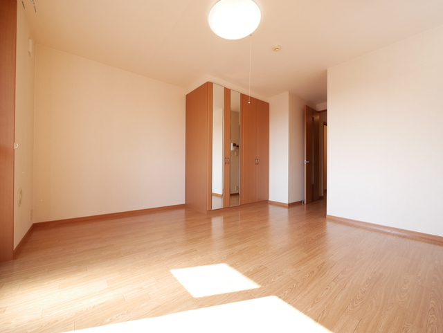 居室・リビング　★明るいお部屋の写真です★