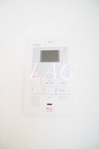 セキュリティ　モニター付きインターフォンです。